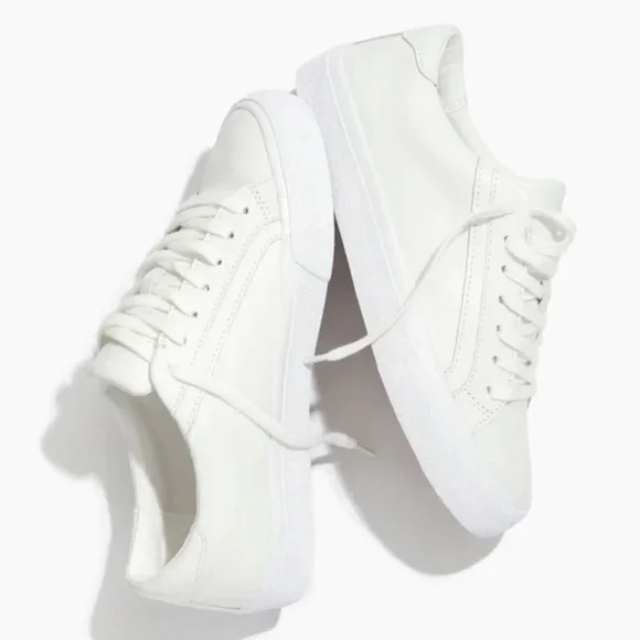 Madewell Sidewalk Low-Top Sneakers in Leather - Women's Size 7.5 Fits Like 8 - Picture 1 of 15